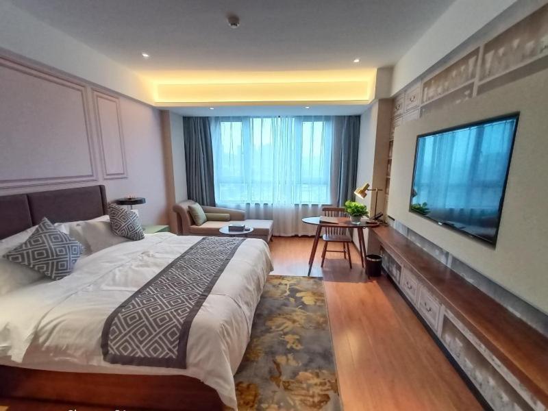 Gemei Hotel Luoyang Longmen High-Speed Railway Station Екстер'єр фото